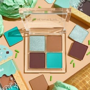 COLOURPOP WAFFLE CONE EYESHADOW QUAD PALETTE Boutique UNTOUCHED NWT ICE CREAM
